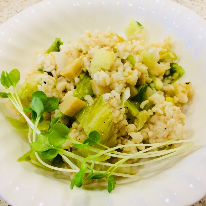 沢庵とレタスの味わいチャーハン